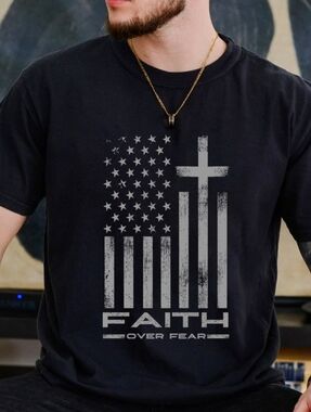 Faith Over Fear Graphic Tee - Black